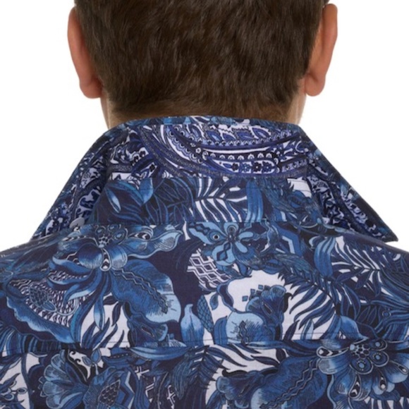 Robert Graham rambling shirt, NEW WITH TAGS - Picture 10 of 14